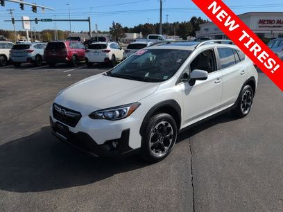 Used 2022 Subaru Crosstrek 2.0i Premium w/ Moonroof Package