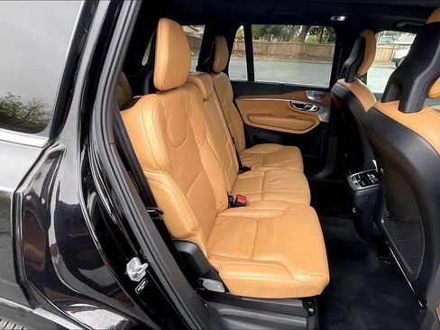 Used 2017 Volvo XC90 T6 Inscription w/ Vision Package image 30