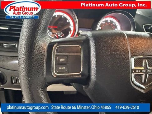 Used 2017 Dodge Grand Caravan SE FWD image 16