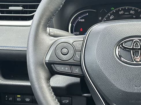 Used 2024 Toyota RAV4 XSE w/ Weather Package image 9