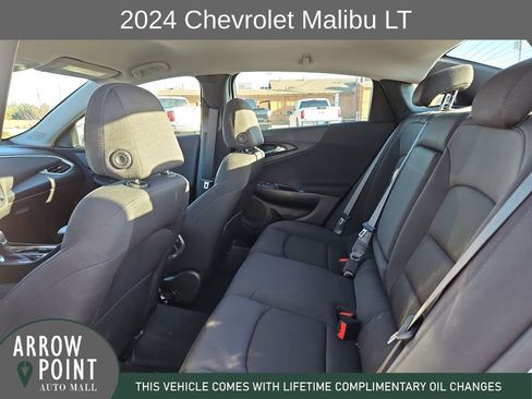 Used 2024 Chevrolet Malibu LT image 18