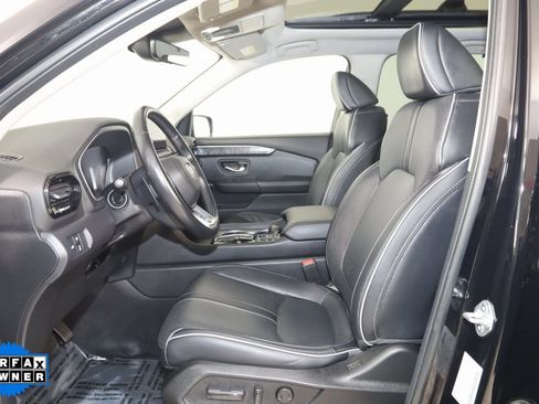 Used 2023 Honda Pilot Elite image 12