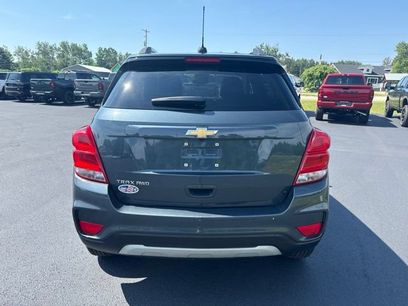 Used 2021 Chevrolet Trax LT w/ Premium Seat Package