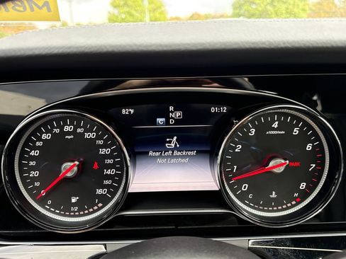 Used 2018 Mercedes-Benz E 400 E 400 image 24