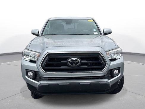 Certified 2023 Toyota Tacoma SR5 w/ Technology Package AWD/4WD image 3