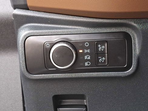 Certified 2024 Ford Bronco Outer Banks image 26