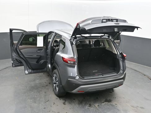 Certified 2023 Nissan Rogue SV image 42