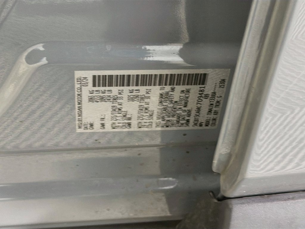 Used 2024 Nissan Rogue SL FWD image 34