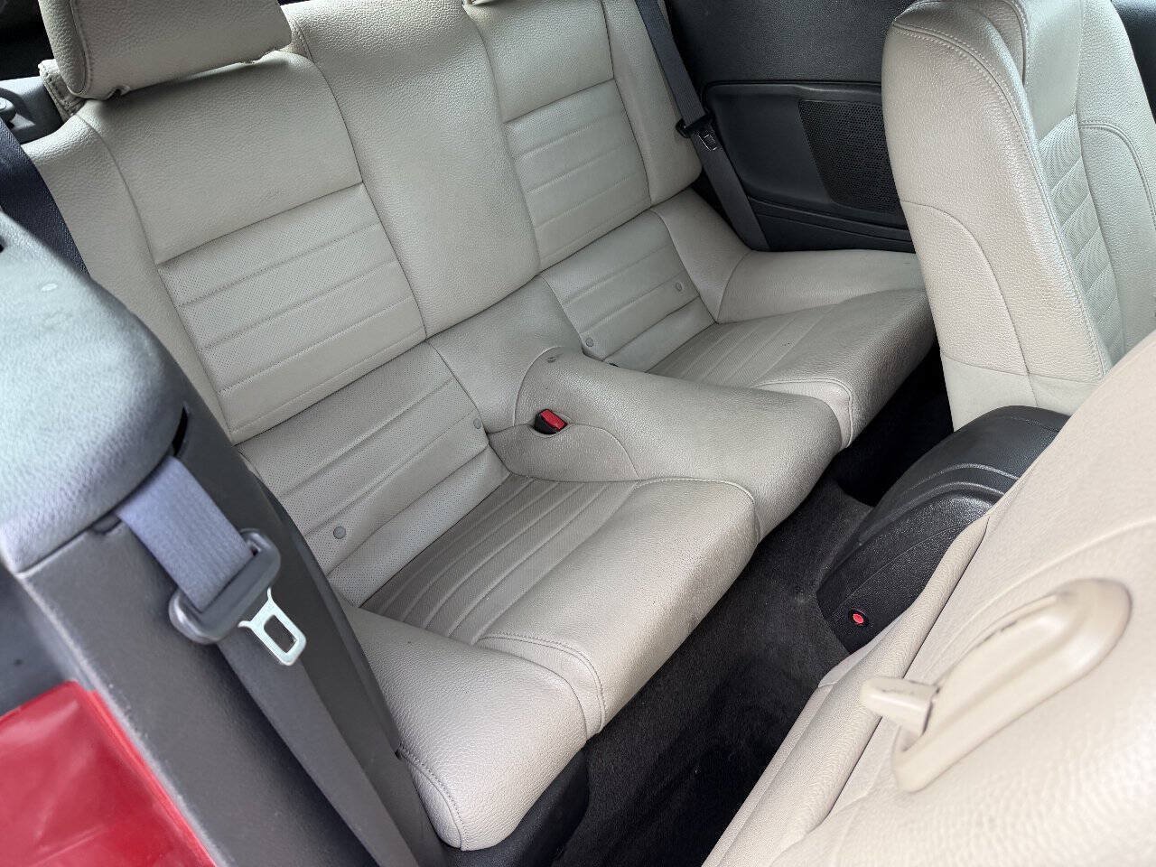 Used 2012 Ford Mustang Premium RWD image 13
