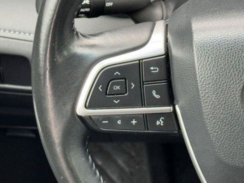 Certified 2024 Toyota Highlander LE FWD image 13