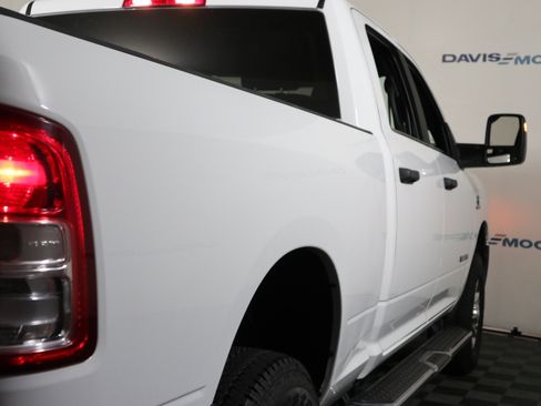 Used 2024 RAM 2500 Big Horn w/ Off Road Package AWD/4WD image 5