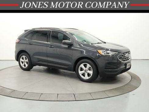 Used 2021 Ford Edge SE FWD image 1