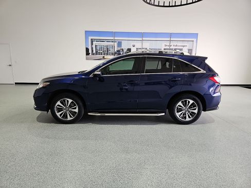 Used 2018 Acura RDX AWD w/ Advance Package image 5