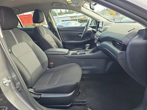 Certified 2024 Nissan Sentra SV image 25