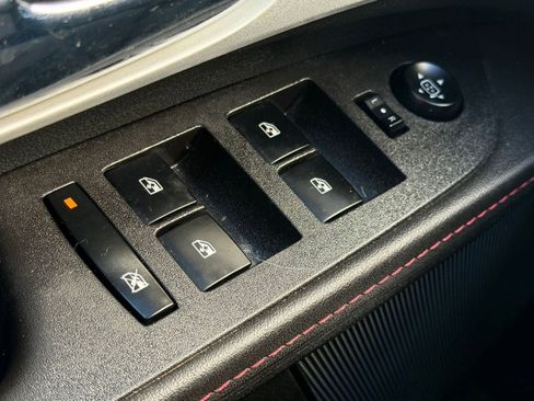 Used 2012 Chevrolet Equinox LT image 26