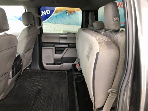 Used 2018 Ford F150 XLT w/ Equipment Group 301A Mid image 11