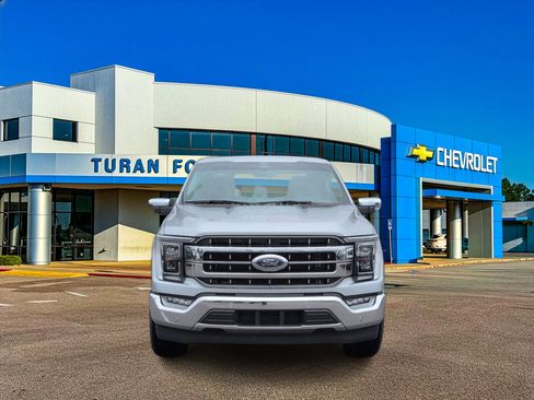 Used 2022 Ford F150 Lariat w/ Equipment Group 502A High image 10