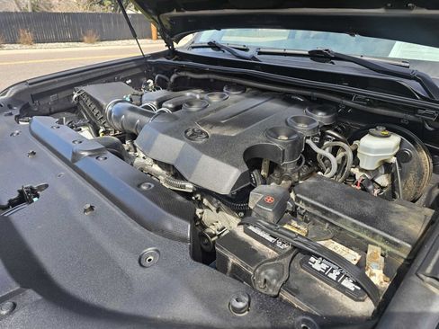 Used 2016 Toyota 4Runner SR5 Premium image 51