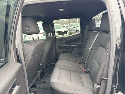Used 2023 Chevrolet Colorado W/T image 10