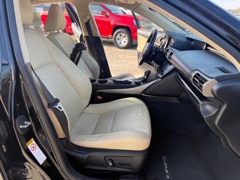 Used 2014 Lexus IS 250 Base 4dr Sedan image 16