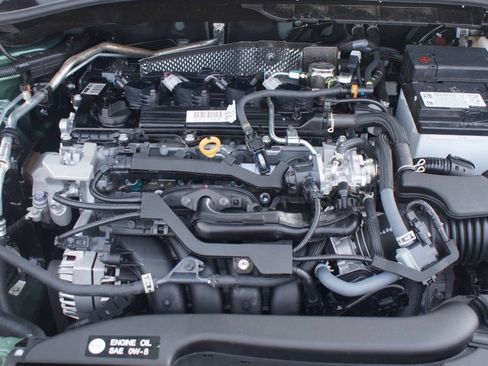Used 2026 Toyota Corolla Cross LE FWD image 27