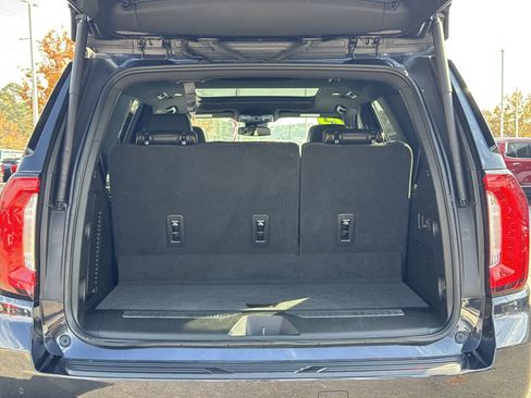 Used 2023 GMC Yukon AT4 w/ AT4 Premium Plus Package image 33