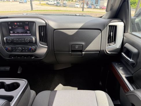 Used 2014 GMC Sierra 1500 SLE w/ SLE Value Package AWD/4WD image 22