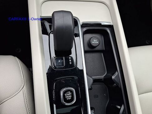 Certified 2023 Volvo XC60 B5 Core w/ Climate Package image 17