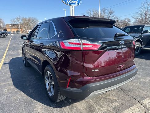 Used 2024 Ford Edge SEL w/ Convenience Package image 9