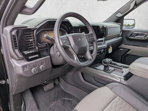 New 2026 Chevrolet Silverado 1500 ZR2 AWD/4WD image 9