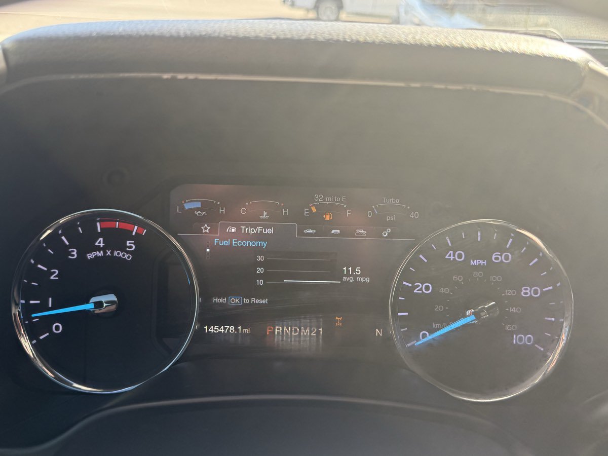 Used 2019 Ford F250 Lariat w/ Lariat Ultimate Package AWD/4WD image 27
