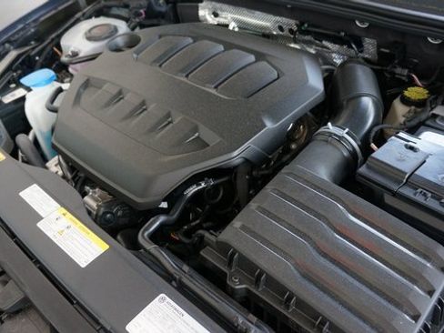 New 2025 Volkswagen Golf R Black Edition image 20