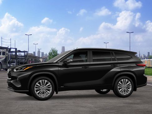 New 2026 Toyota Highlander Platinum image 3