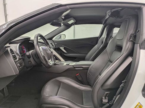 Used 2019 Chevrolet Corvette Stingray Coupe w/ Carbon Flash Badge Package image 13