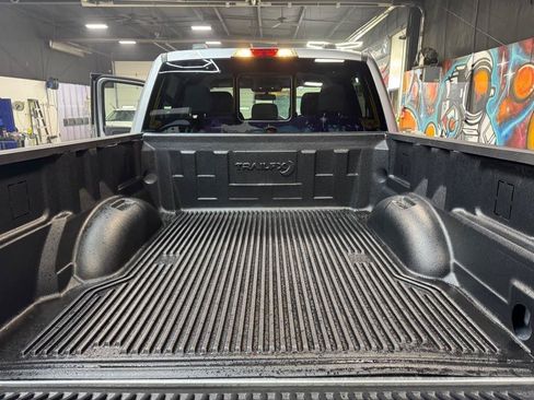 Used 2022 Ford F150 XLT w/ Equipment Group 301A Mid AWD/4WD image 10