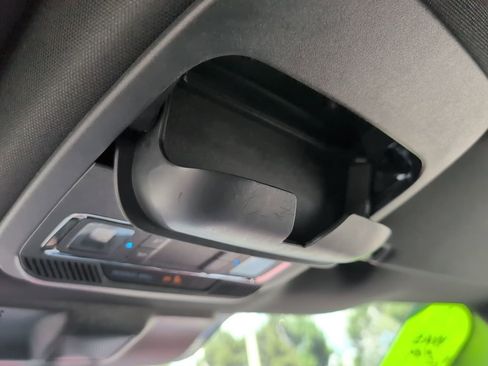 Used 2022 Ford F150 Lariat w/ Equipment Group 502A High image 22