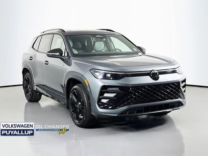 New 2025 Volkswagen Tiguan SE R-Line