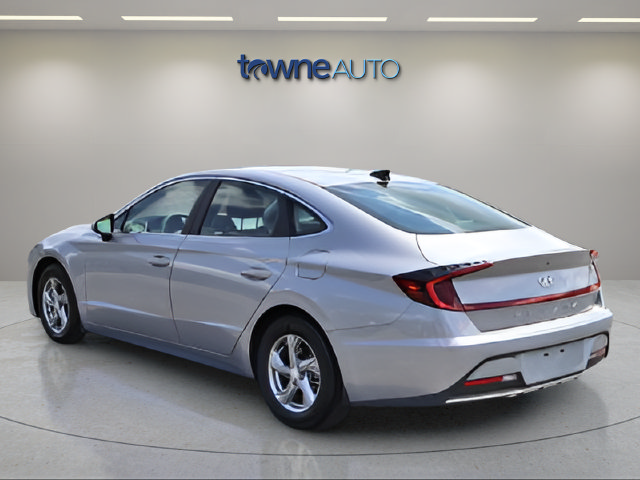 Used 2023 Hyundai Sonata SE FWD image 3
