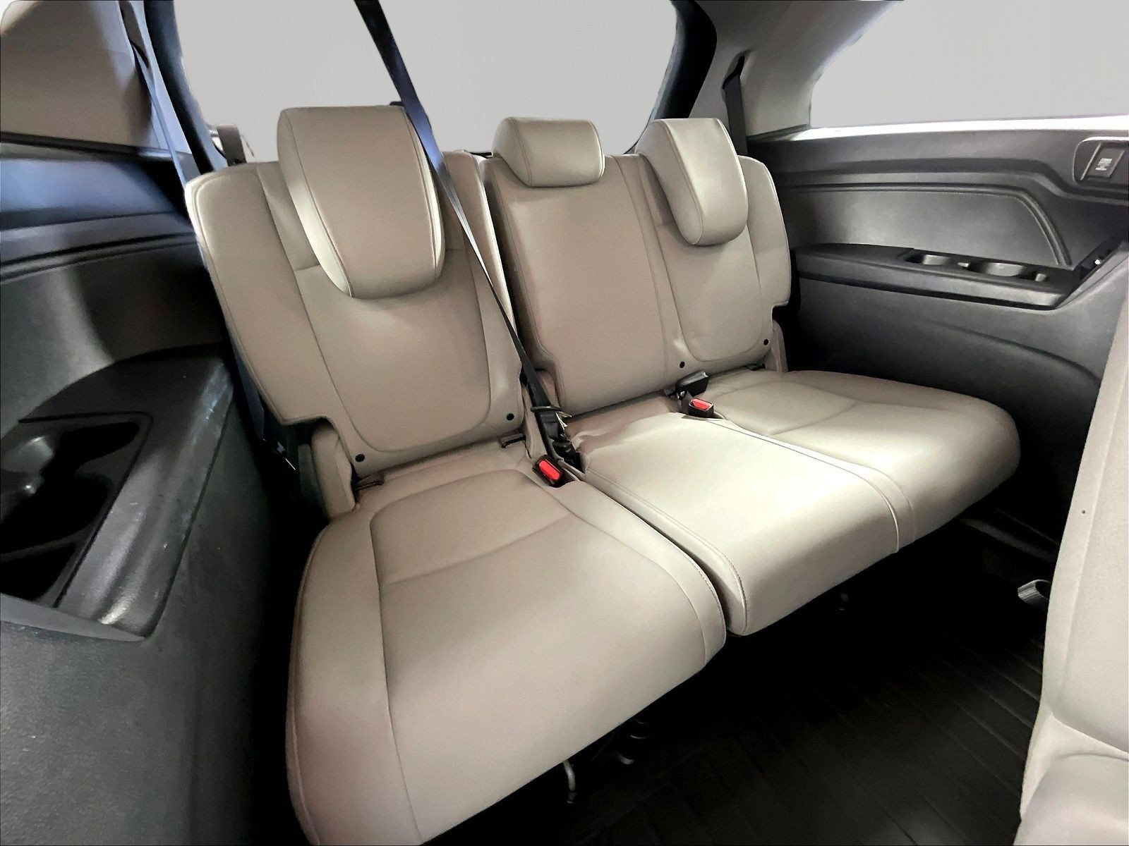 Used 2023 Honda Odyssey EX-L image 25
