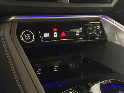 Certified 2025 Audi Q5 Premium w/ Convenience Package AWD/4WD image 25