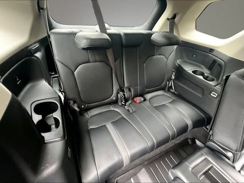 Certified 2025 Honda Pilot EX-L image 26