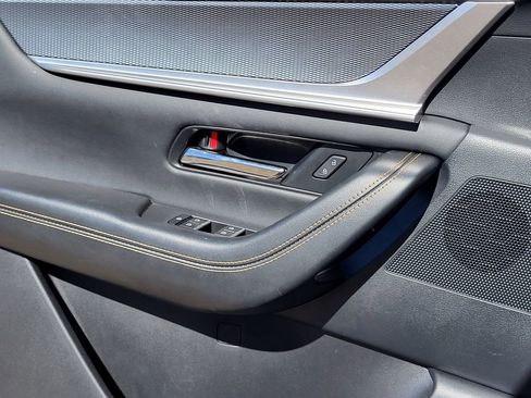 Used 2025 MAZDA CX-70 Plug-In Hybrid w/ Premium Plus image 20