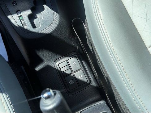 Used 2016 Toyota Prius C Four FWD image 8