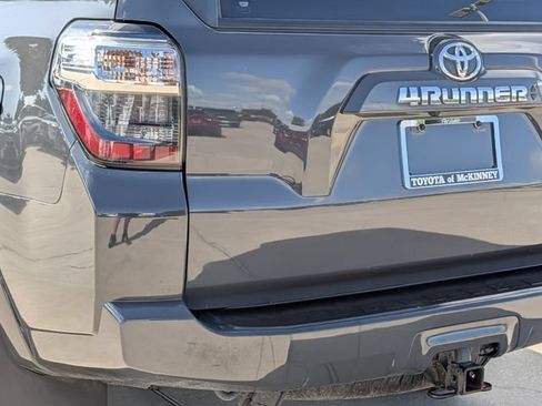 Used 2024 Toyota 4Runner SR5 Premium AWD/4WD image 8