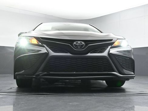 Used 2023 Toyota Camry SE FWD image 19