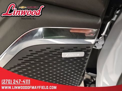 New 2026 Chevrolet Traverse RS image 20