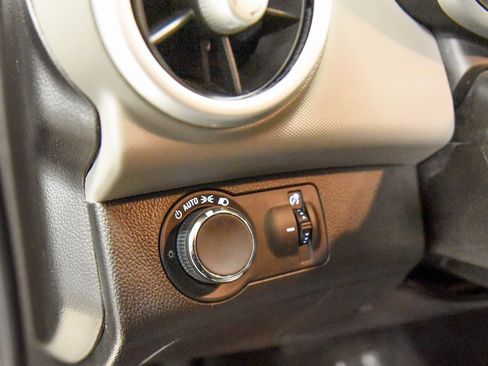 Used 2020 Chevrolet Sonic LT image 15