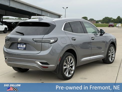 Certified 2021 Buick Envision Avenir w/ Technology Package II AWD/4WD image 4