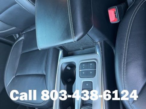 Used 2021 Ford Explorer XLT w/ Equipment Group 202A image 26