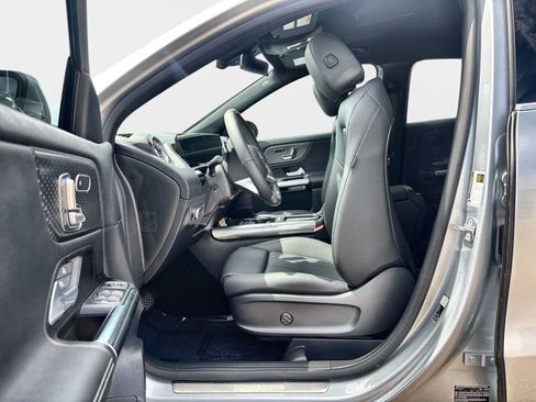 Used 2026 Mercedes-Benz GLA 250 4MATIC image 10